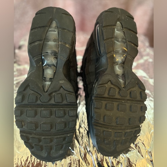 Pre loved Nike Air Max 95 Essential Men’s Black Sneaker Size 7 - Picture 6 of 8